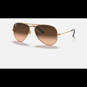 Authentic Ray-Ban Aviator Gradient